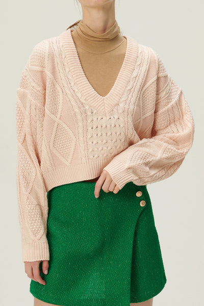 STORETS.us Joana V-neck Pattern Sweater